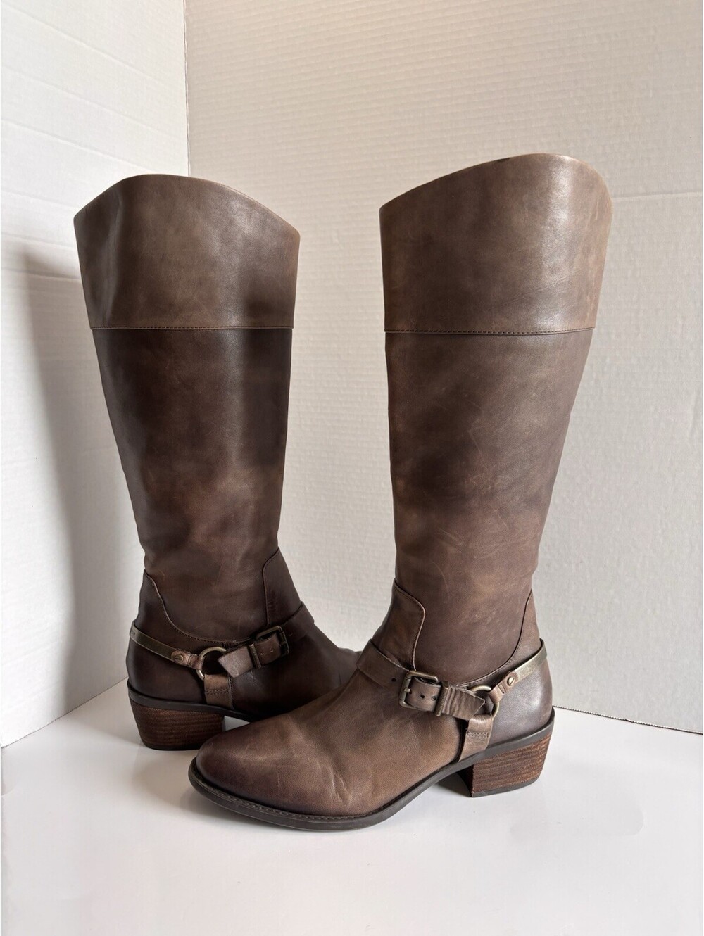 Vince Camuto Brunah Tall Riding Boots Women's Size 10M Brown Leather Zip Harness